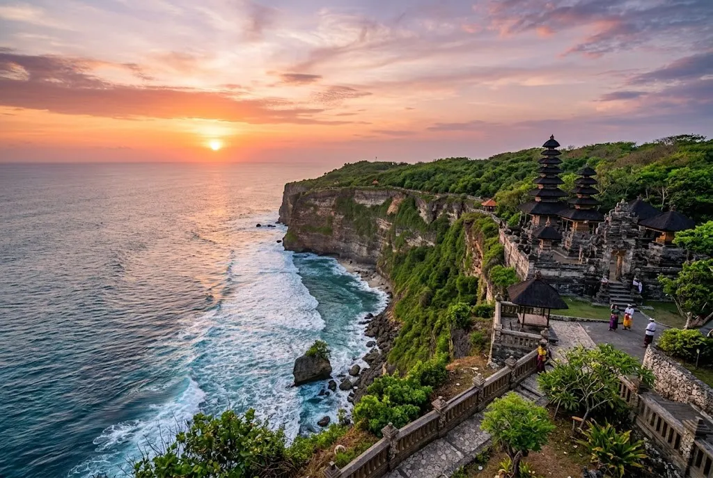 Uluwatu clifftop temple at sunset